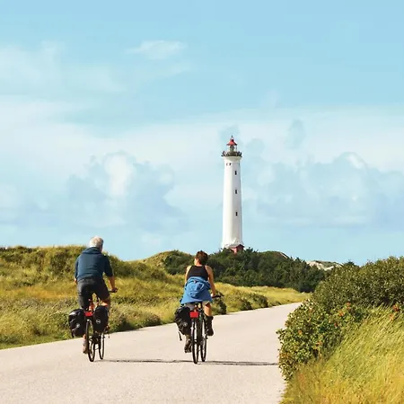 別荘 Three-bedroom In