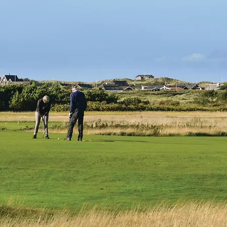 別荘 Three-bedroom In リンケビング