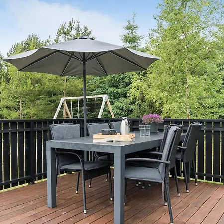 Feriehus Pet Friendly In With Kitchen